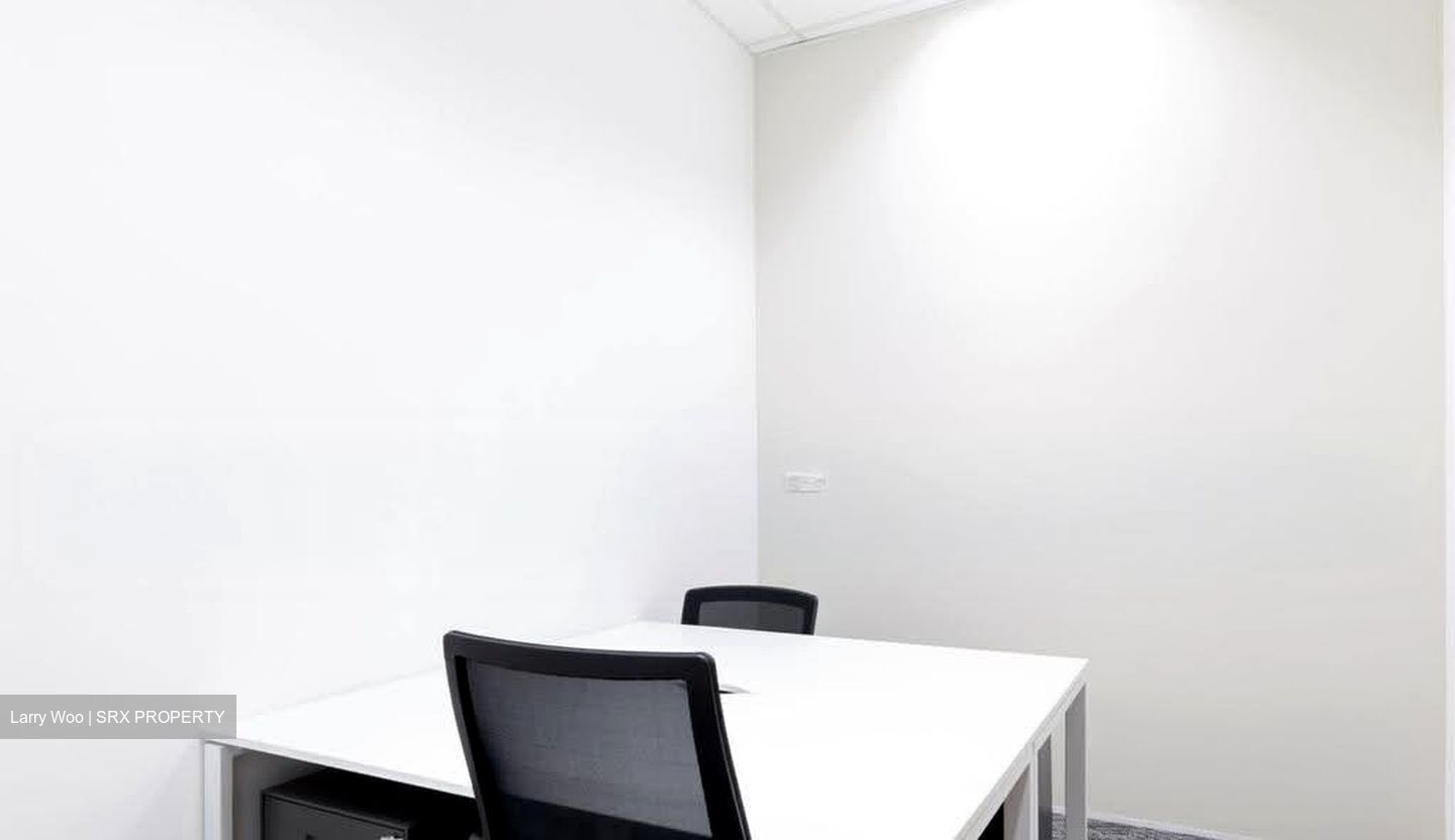 Zhongshan Mall (D12), Office #622072051